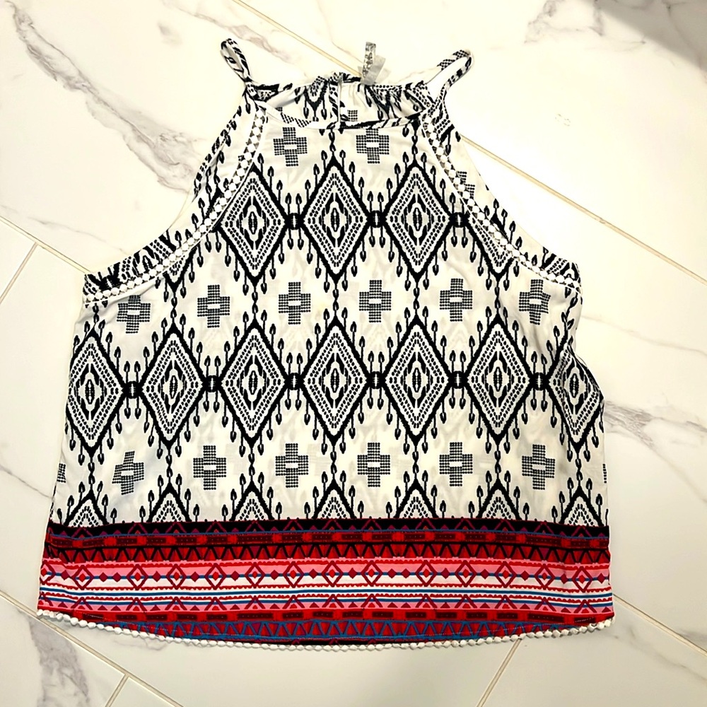 Women’s Mudd Sleeveless white and Pink Boho Top Size L